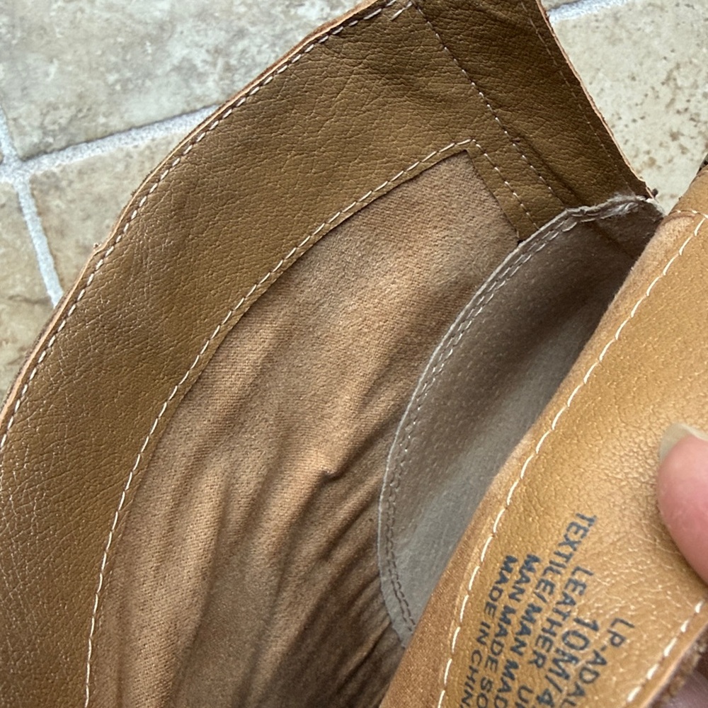Lucky Brand Leather Ankle Boots Natural Putty Stacked Heel Back Zip Size 10/42 - Picture 9 of 15